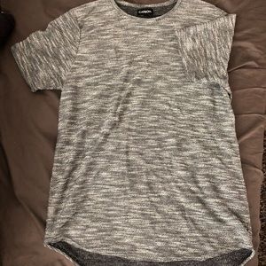 Cute textured curved hem tee
